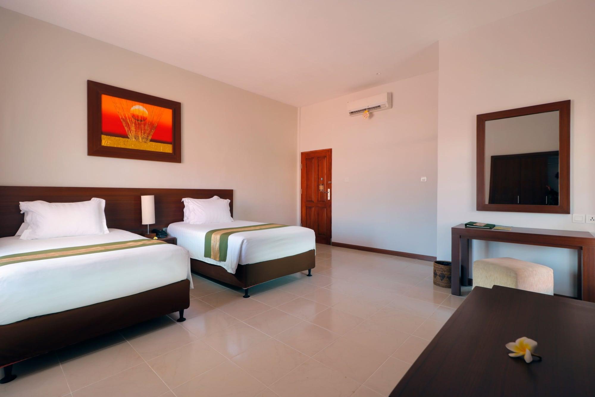 Adi Dharma Hotel Legian Exterior photo