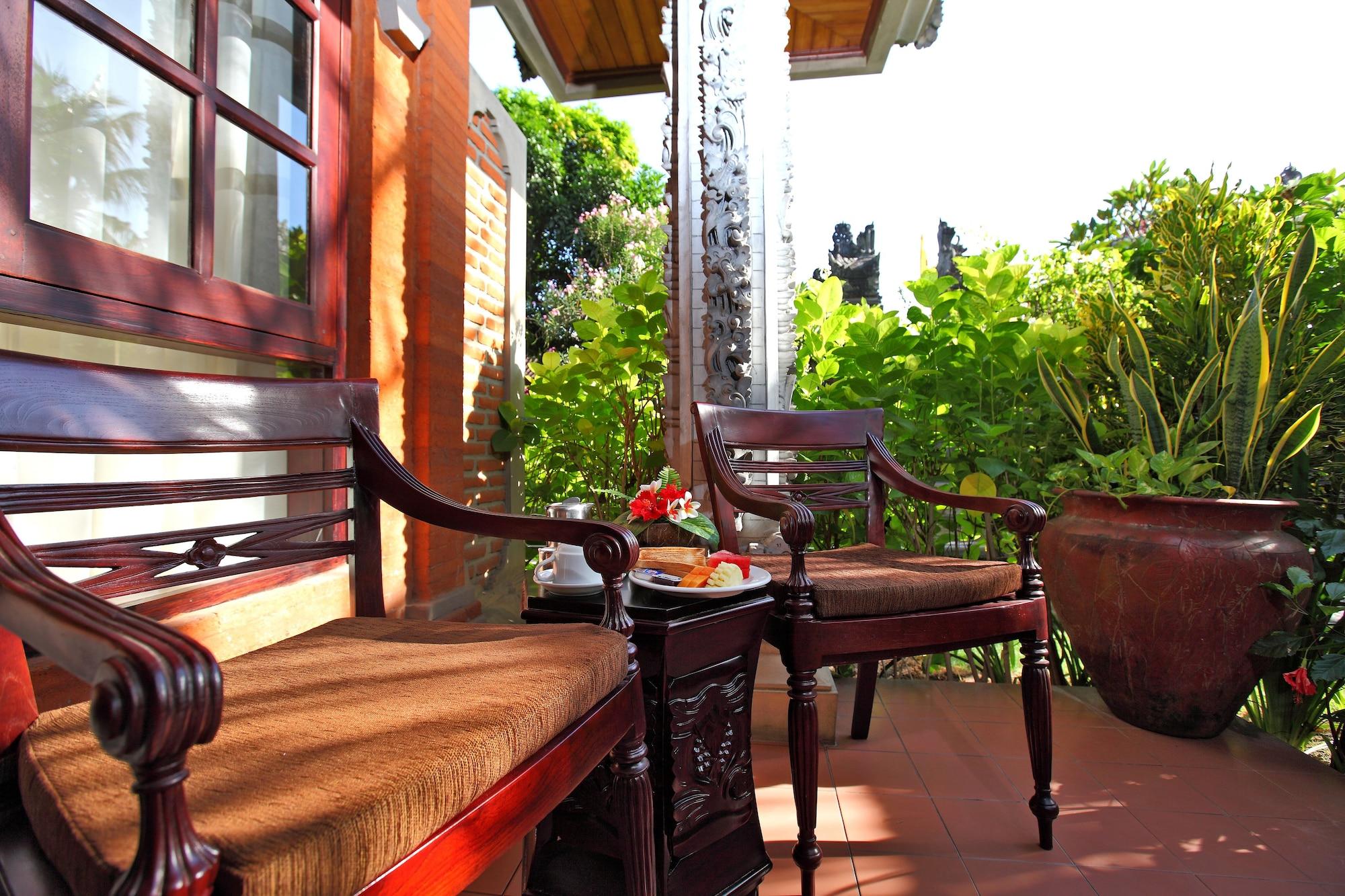 Adi Dharma Hotel Legian Exterior photo